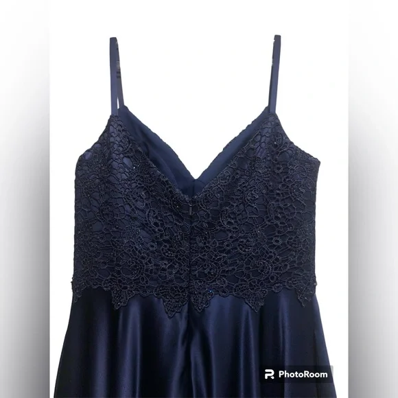 Navy Blue Grad/Prom Dress - Picture 3 of 5